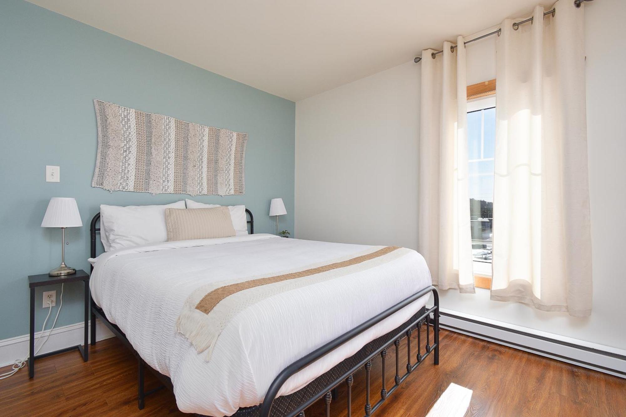 Pepperell Place Inn Inc. St. Peter's Екстериор снимка