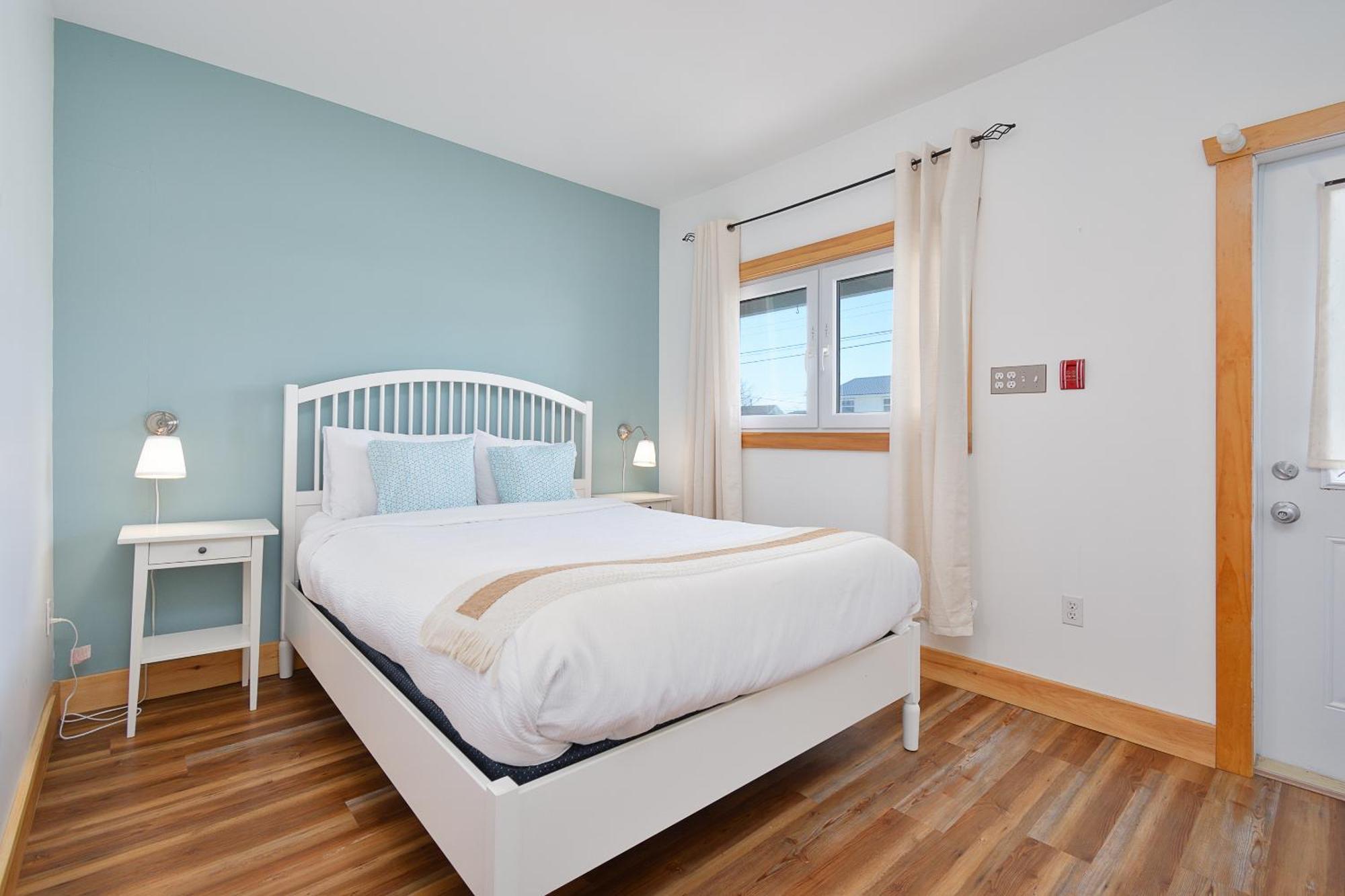 Pepperell Place Inn Inc. St. Peter's Екстериор снимка