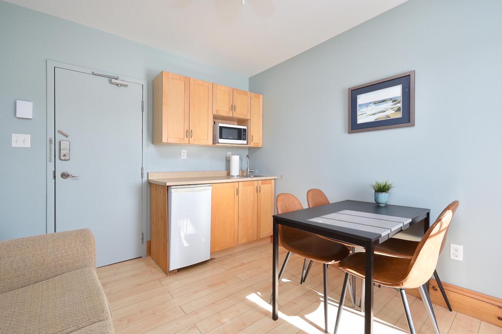 Pepperell Place Inn Inc. St. Peter's Екстериор снимка